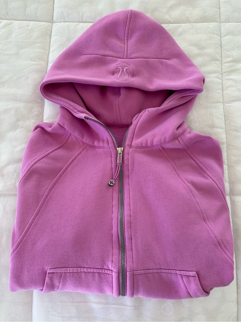 Lululemon cropped scuba